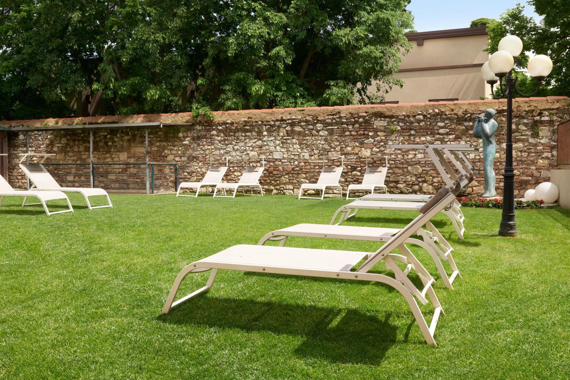 Hotel Indigo Verona - Grand Hotel Des Arts, An Ihg Hotel (Adults Only) Esterno foto